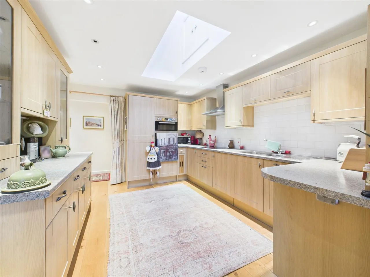 Howletts Lane, Ruislip, HA4 7RR, photo 3