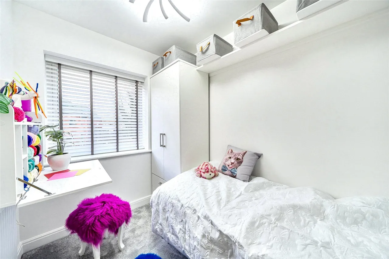 Open Event - Last 3 Homes Remaining, Gloucestershire, Stone Crescent, GL51 8DP, photo 11