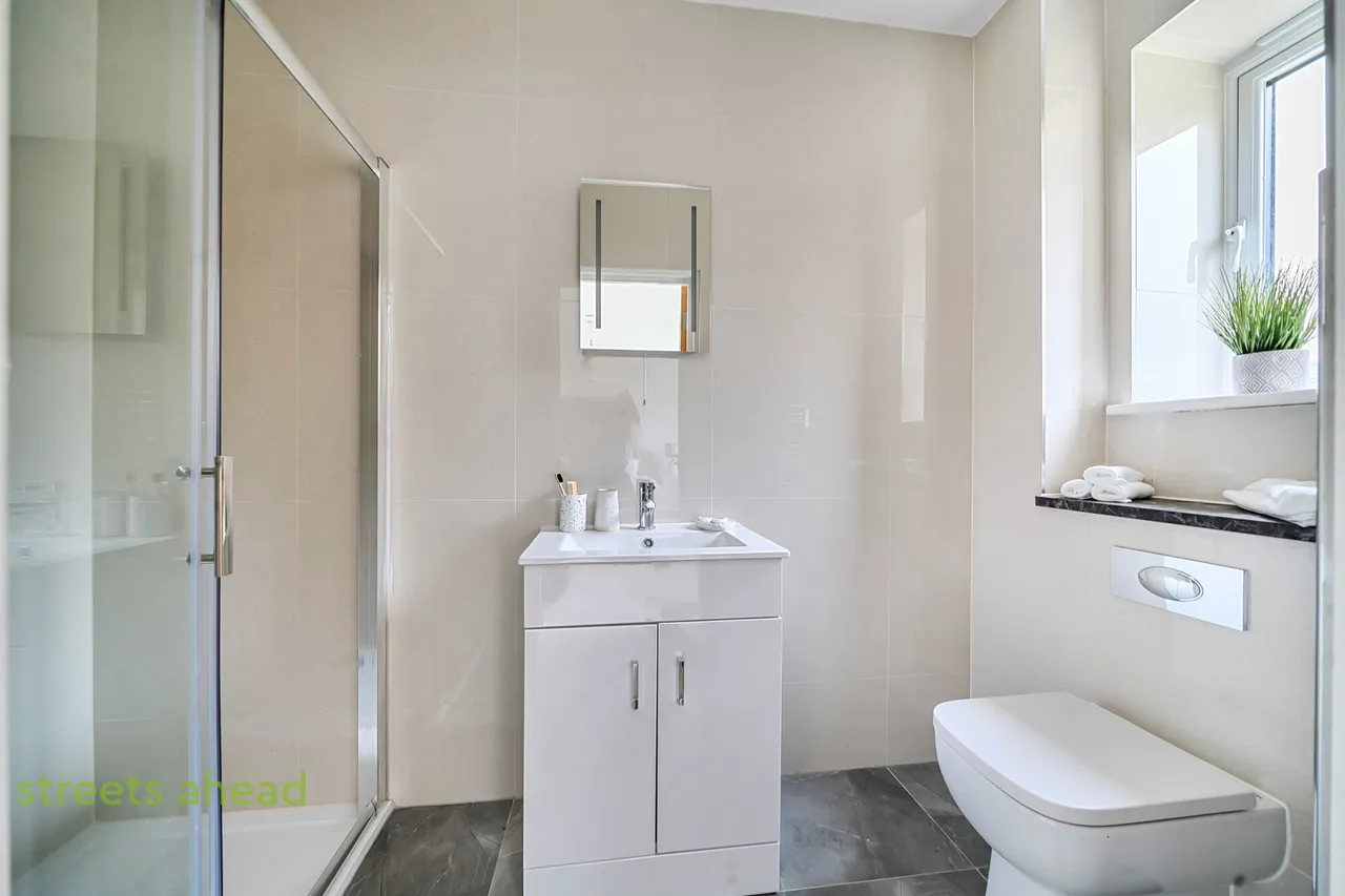 Fairoak Close, Kenley, CR8, photo 8