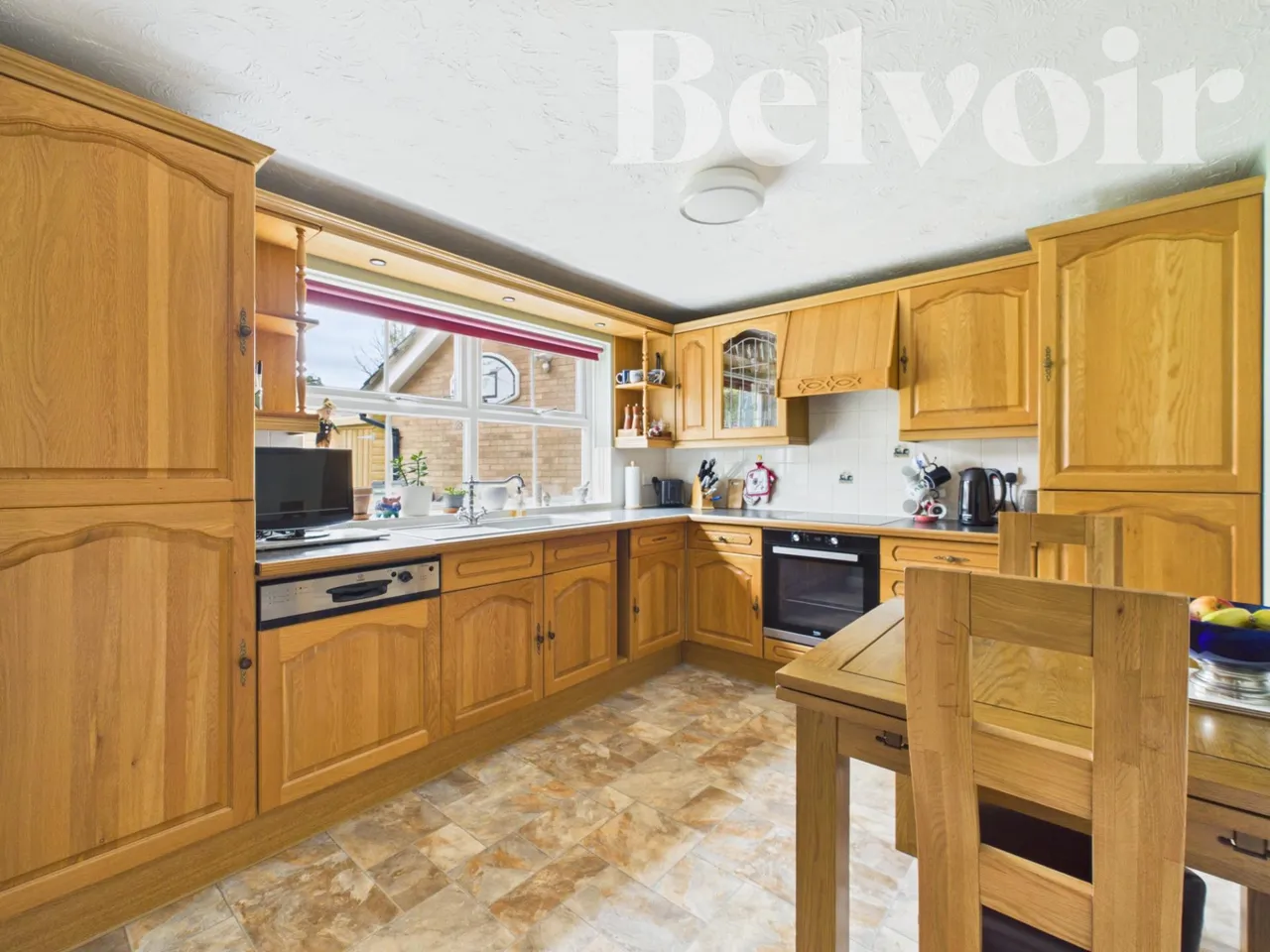 Magnus Drive, Hatch Warren, Basingstoke, RG22, photo 8