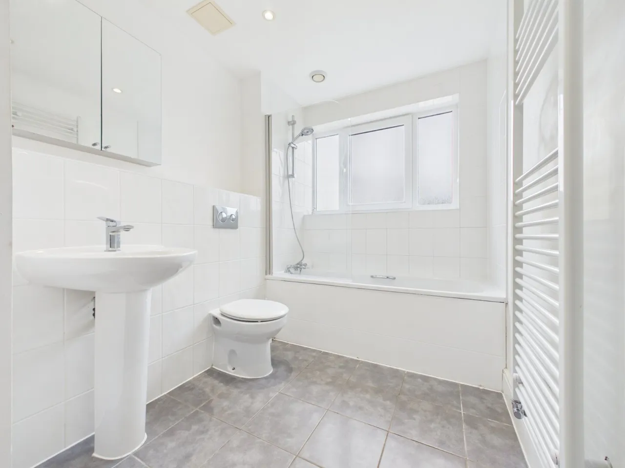 Church Road, Ashford, TW15, photo 4