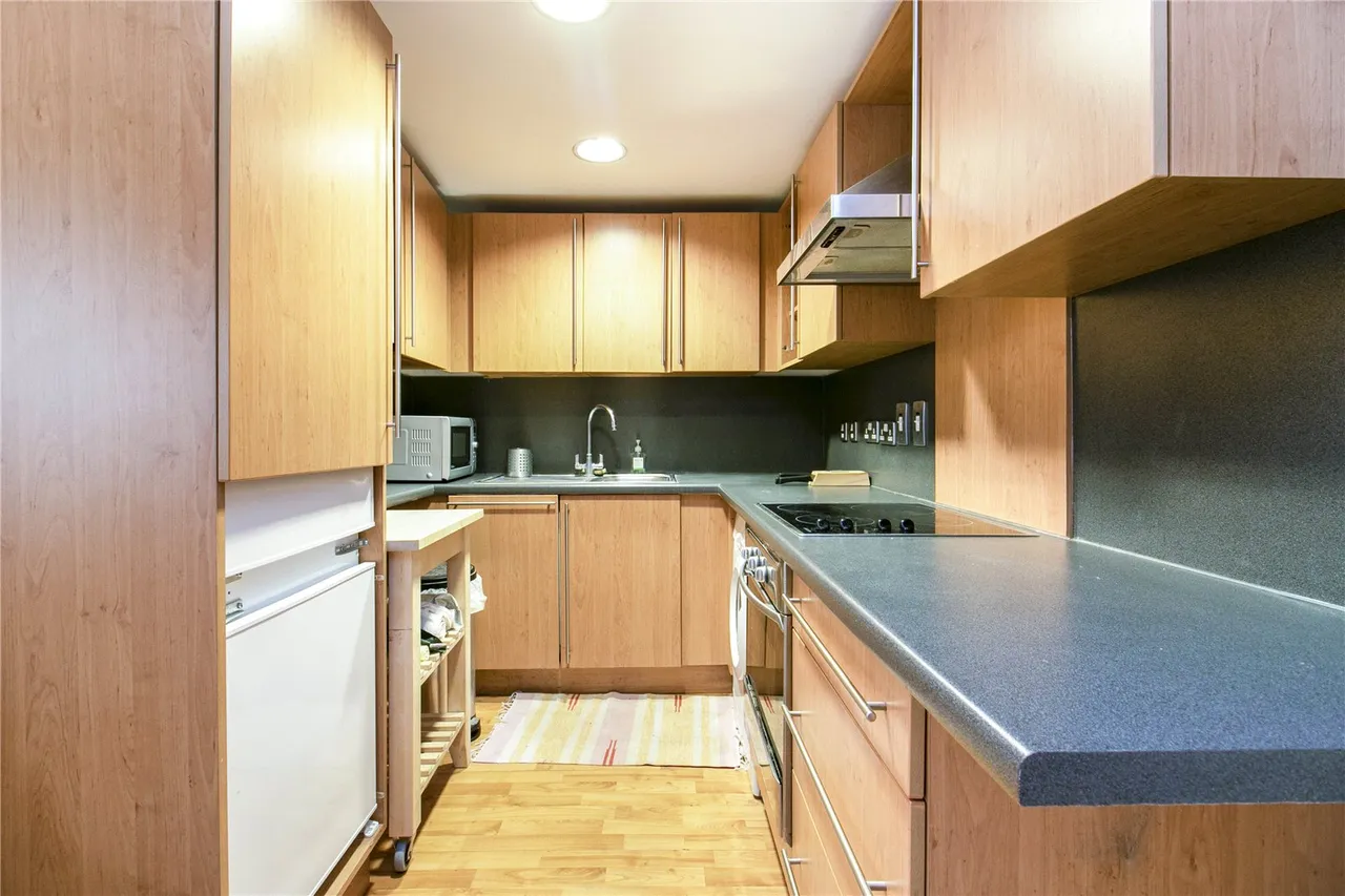 Hulme Place, London, SE1, photo 12