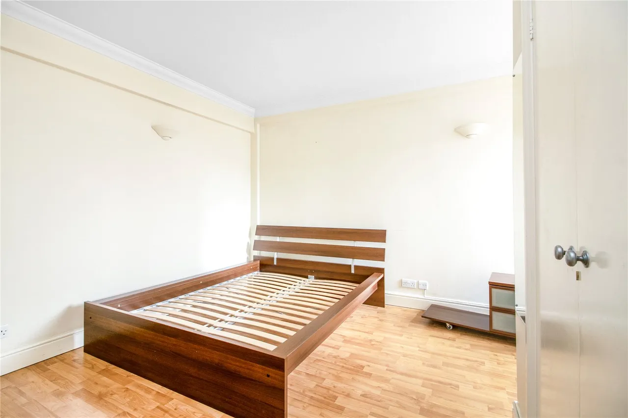 Hulme Place, London, SE1, photo 14