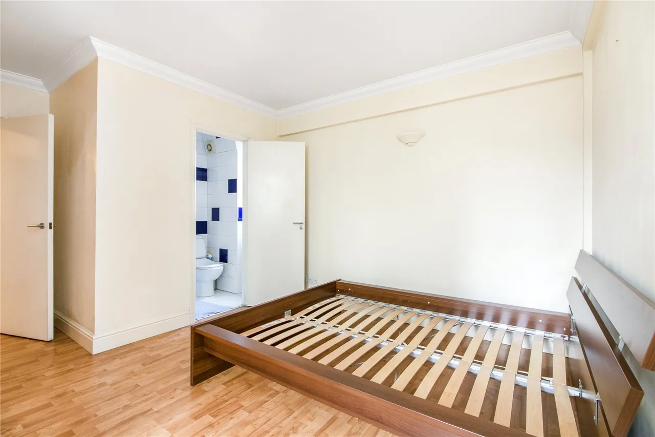 Hulme Place, London, SE1, photo 15