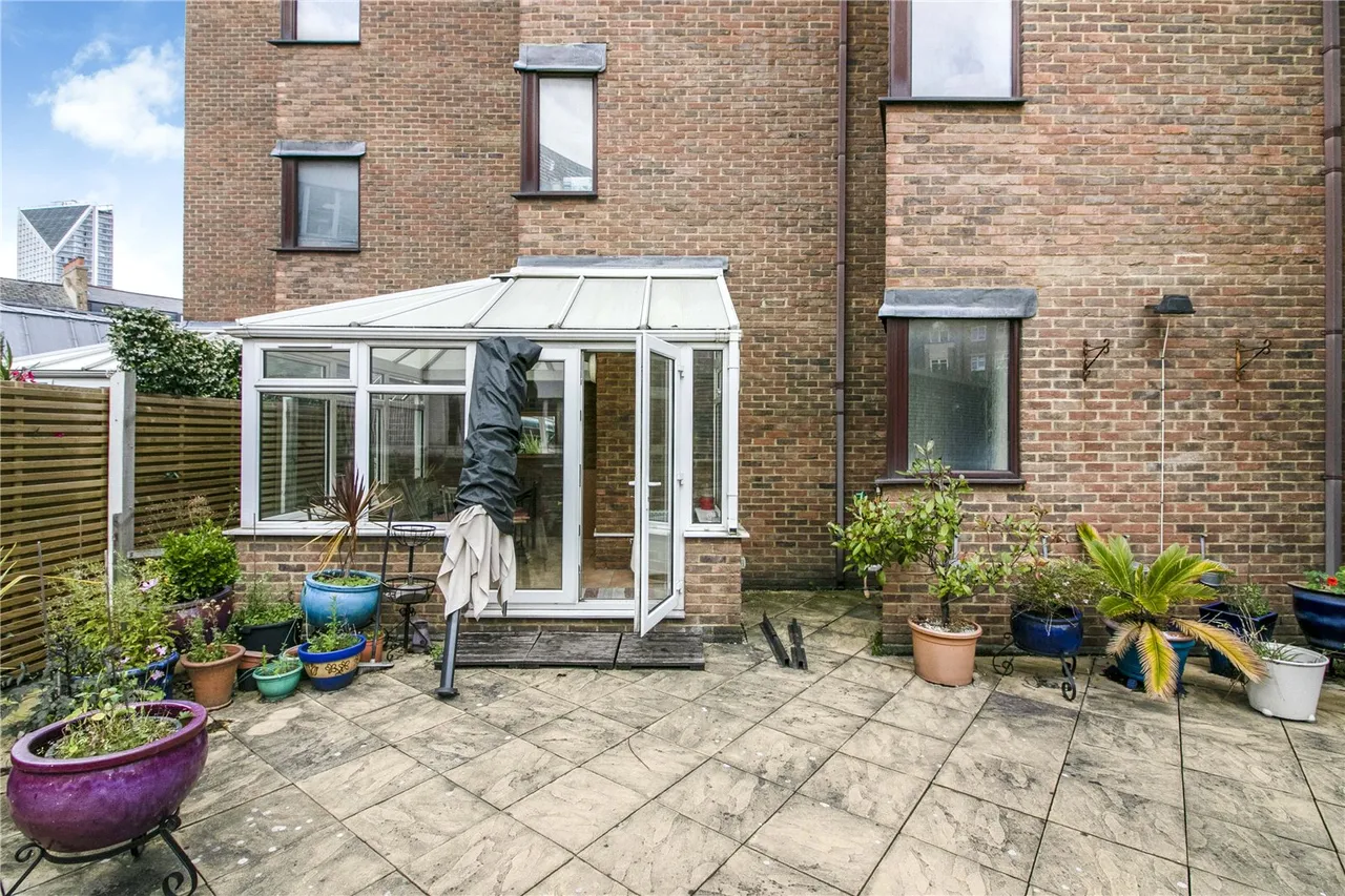 Hulme Place, London, SE1, photo 9