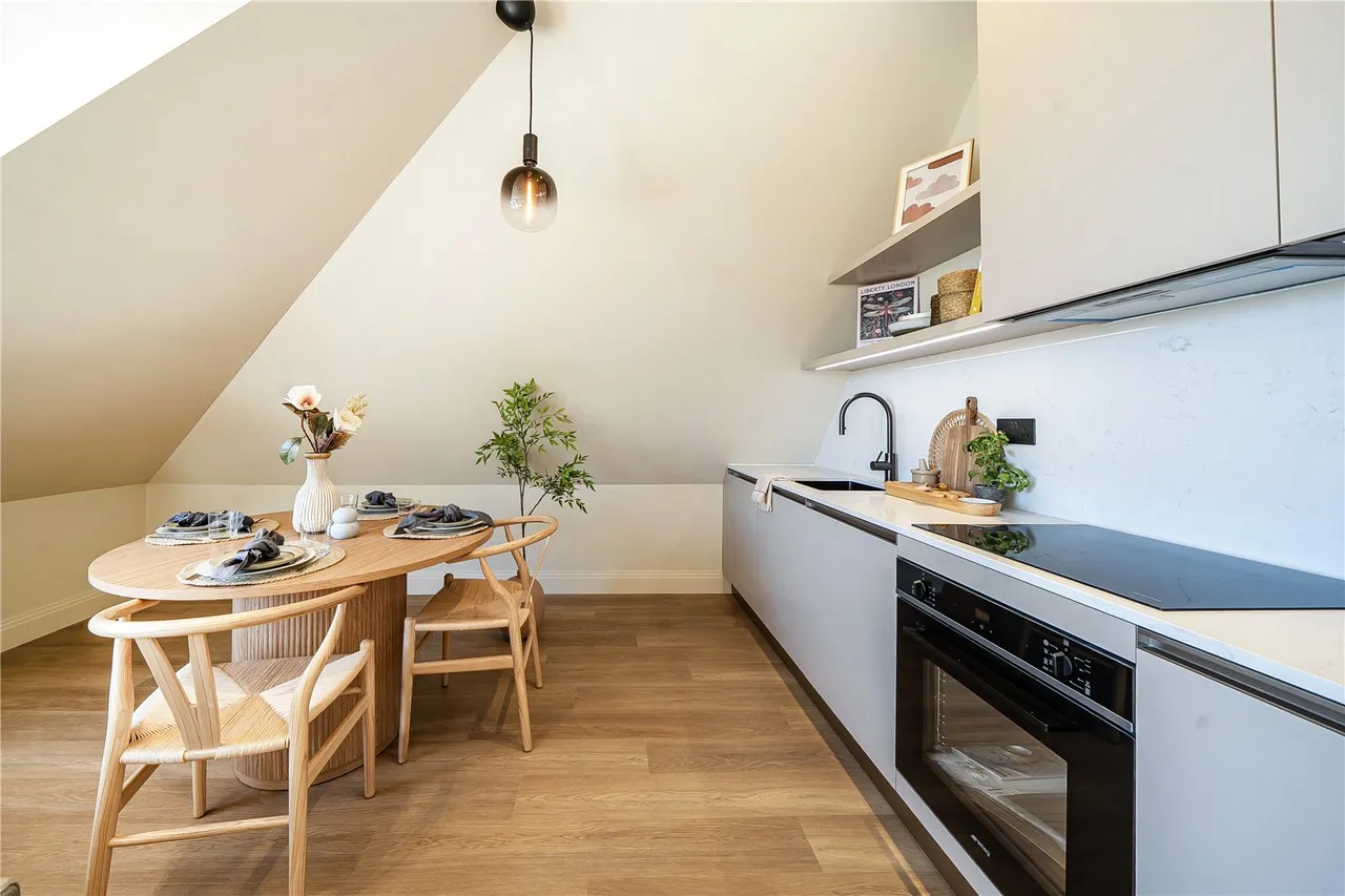 Creswick Road, London, W3, photo 3