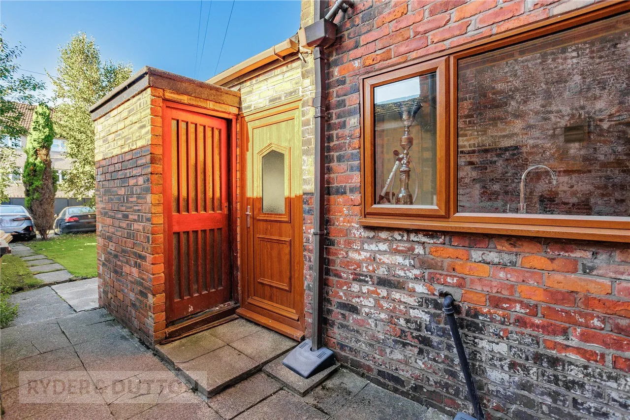 Taunton Road, Ashton-under-Lyne, OL7, photo 11