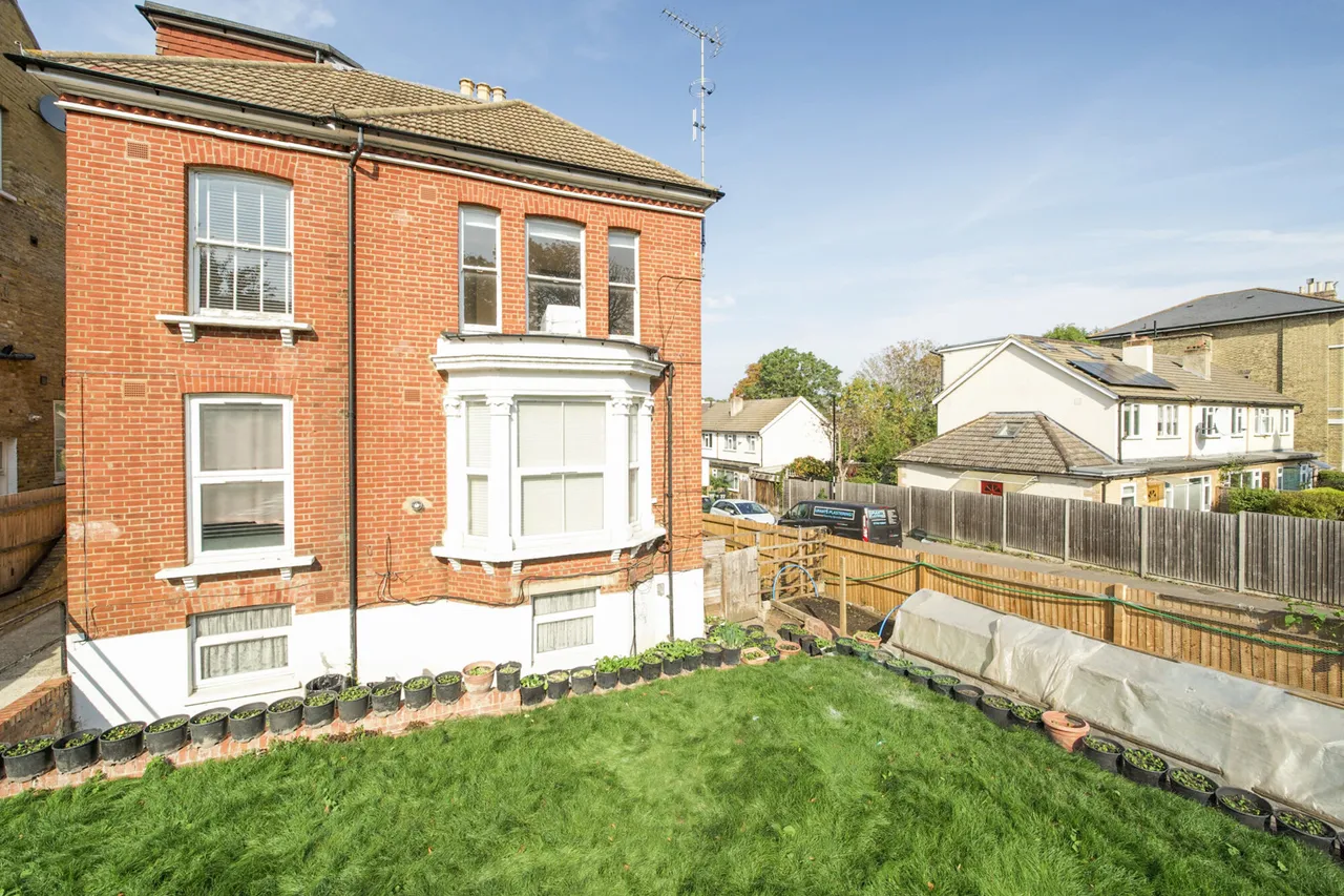 Longton Avenue, SE26, photo 13