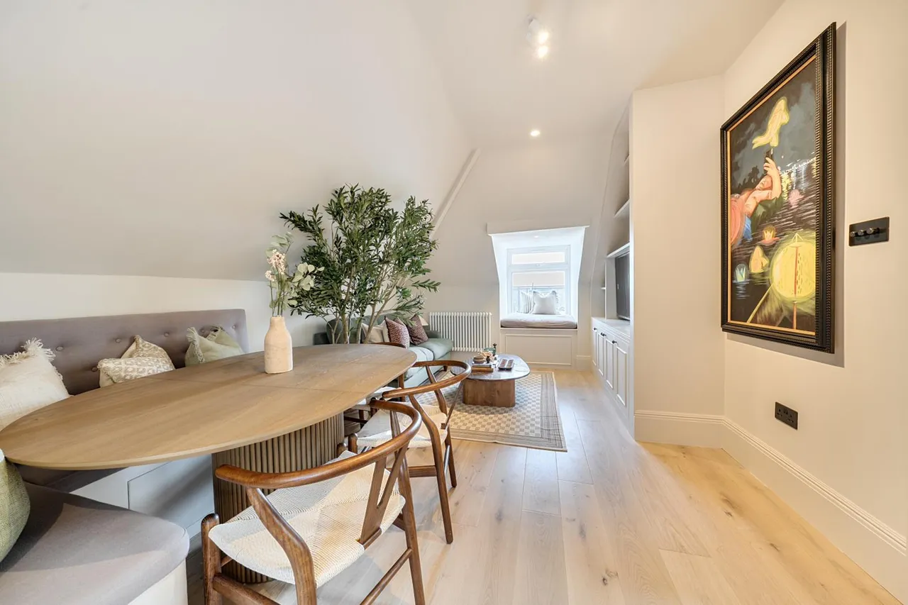 Longton Avenue, SE26, photo 2