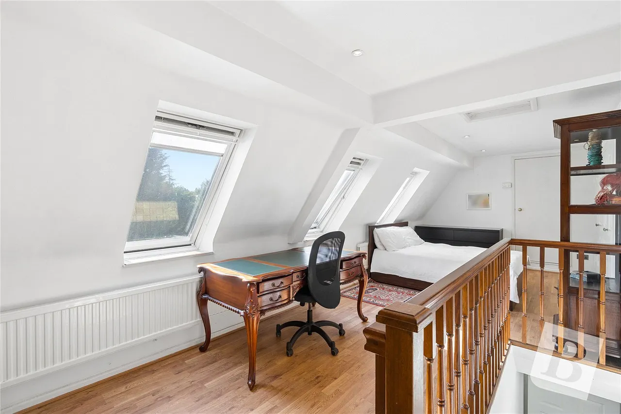 Wansford Close, Brentwood, CM14, photo 21