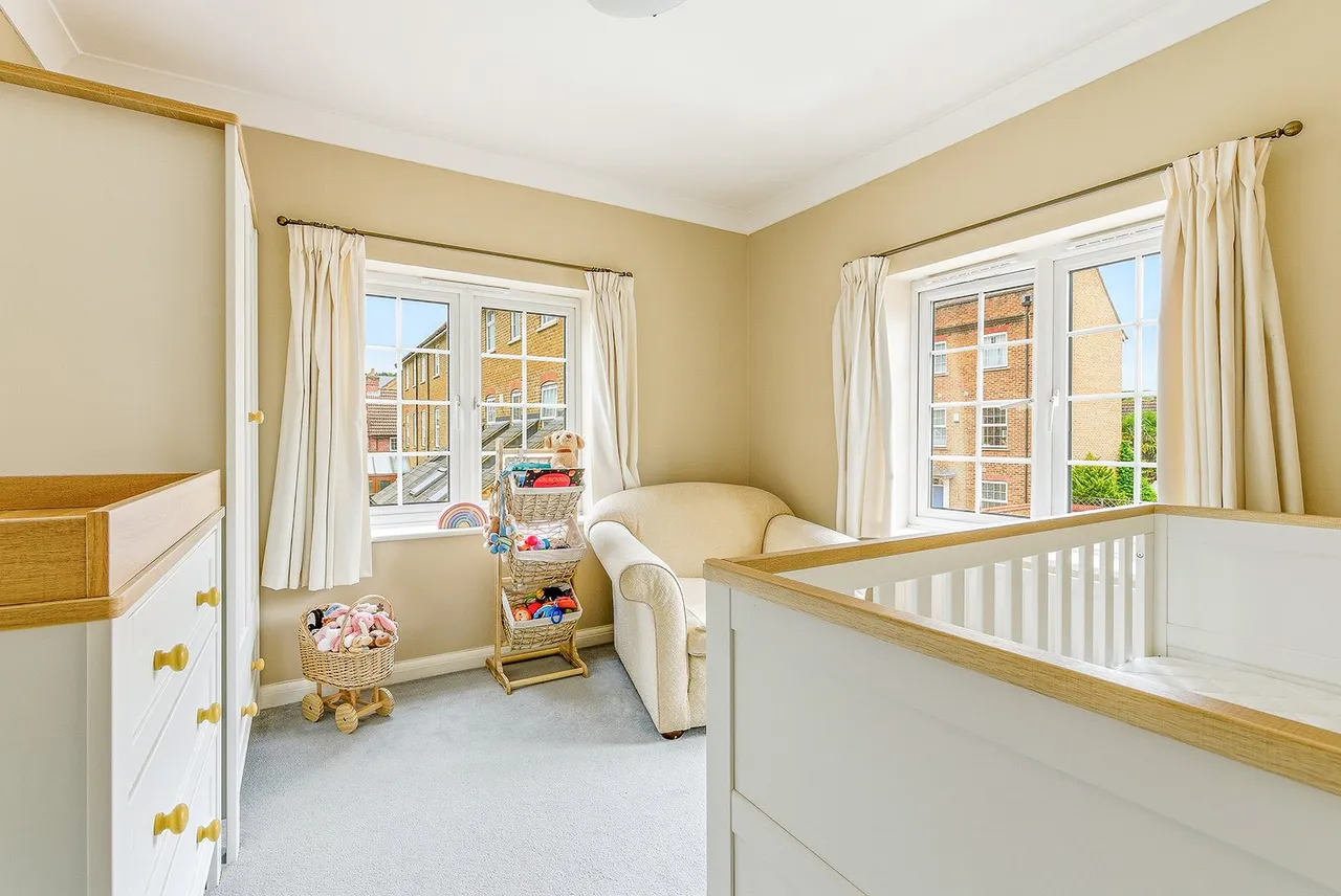 Patterson Court, Wooburn Green, HP10, photo 12