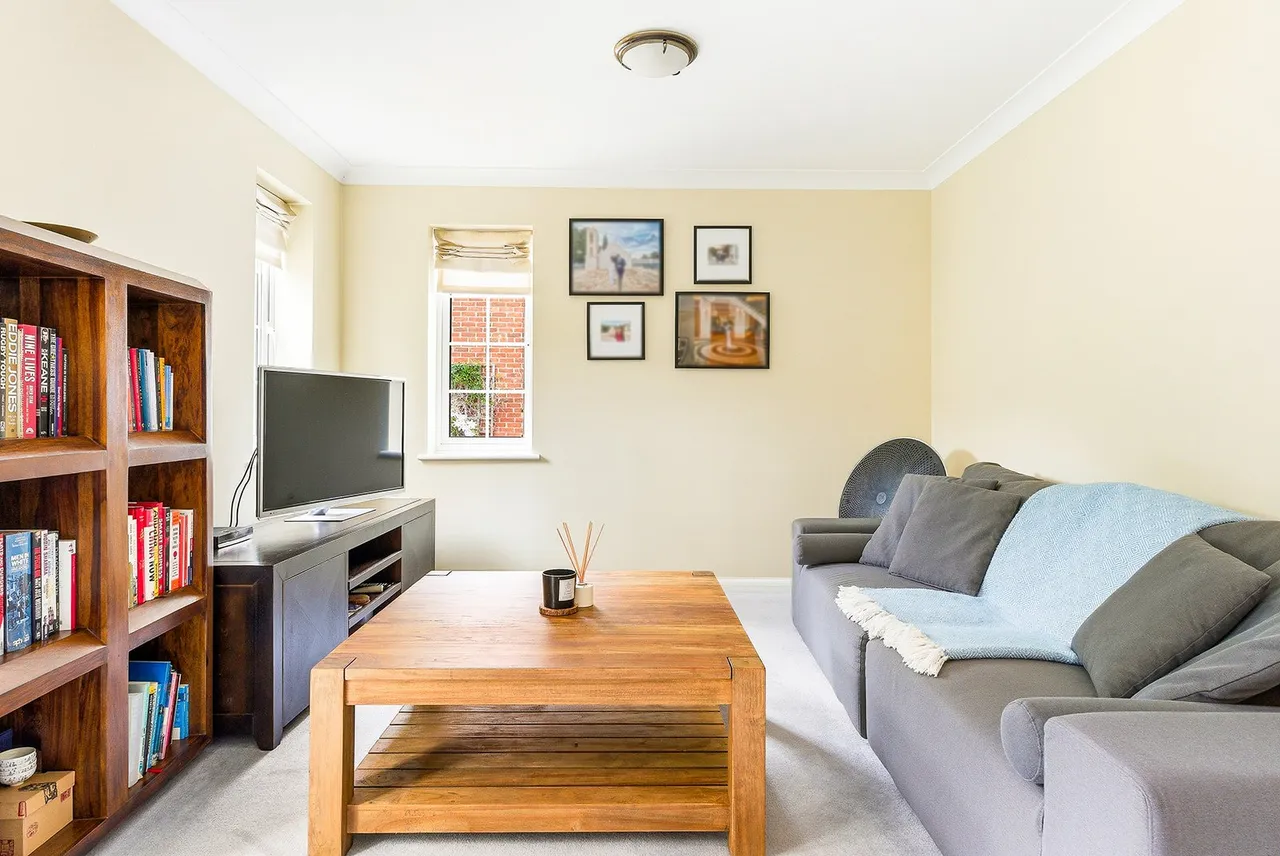 Patterson Court, Wooburn Green, HP10, photo 5