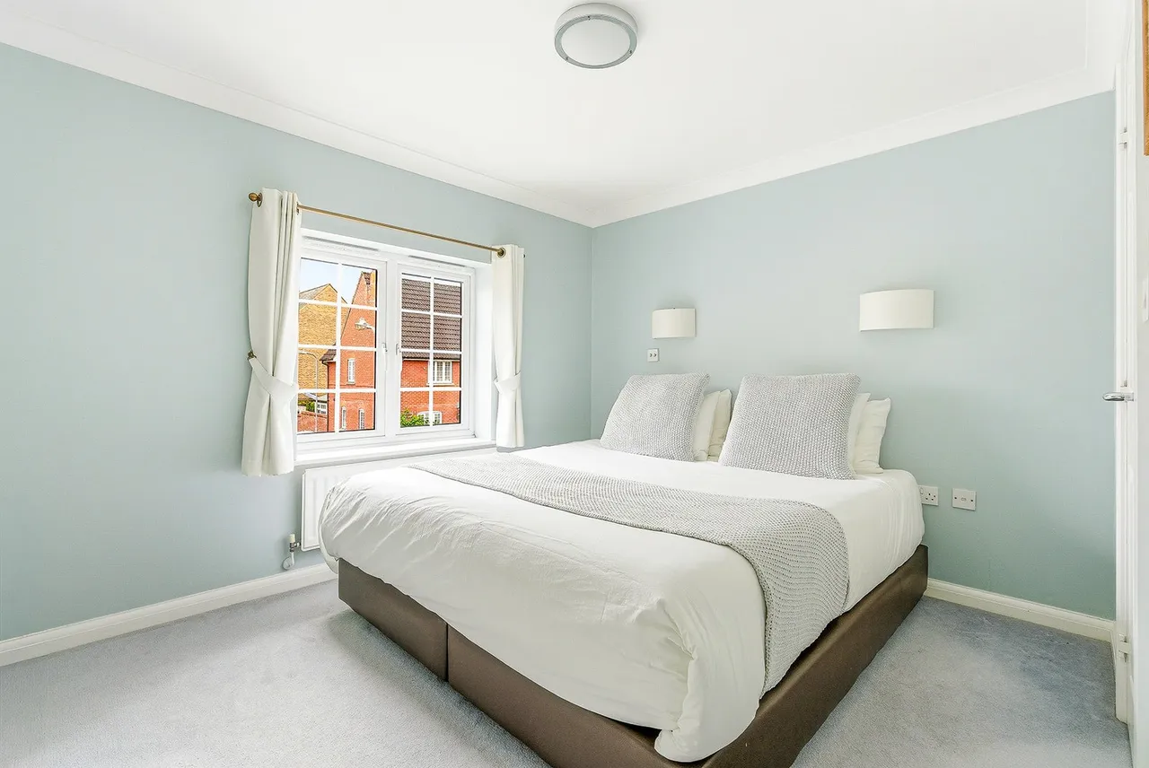 Patterson Court, Wooburn Green, HP10, photo 8