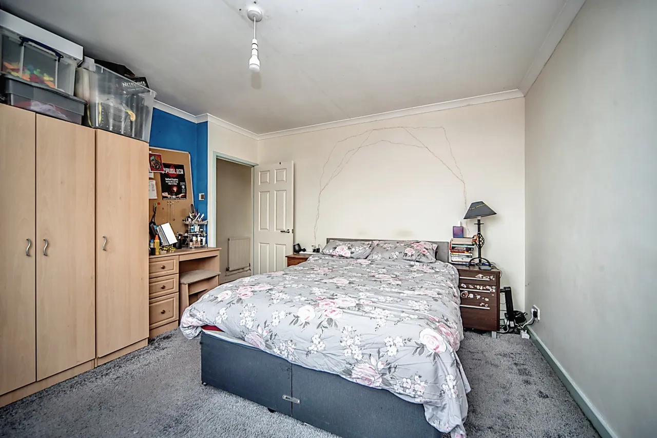 Seaton Drive, Bedford, MK40, photo 5