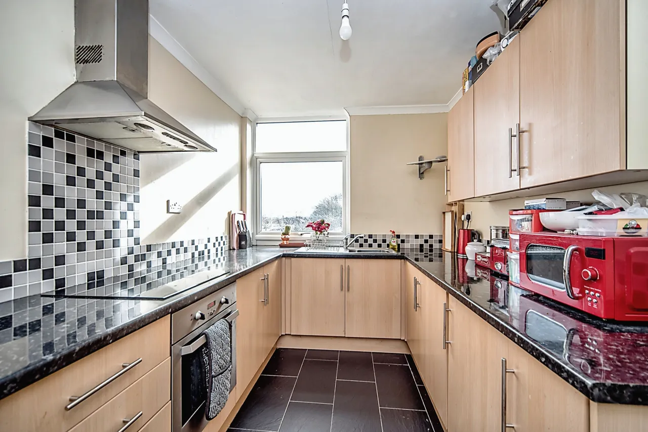 Seaton Drive, Bedford, MK40, photo 3