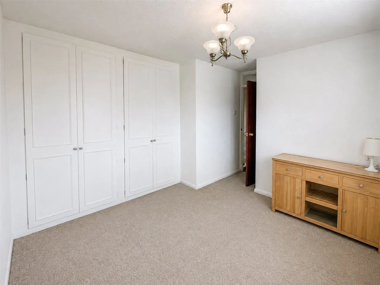 Fox Close, Borehamwood, Hertfordshire, WD6, photo 9