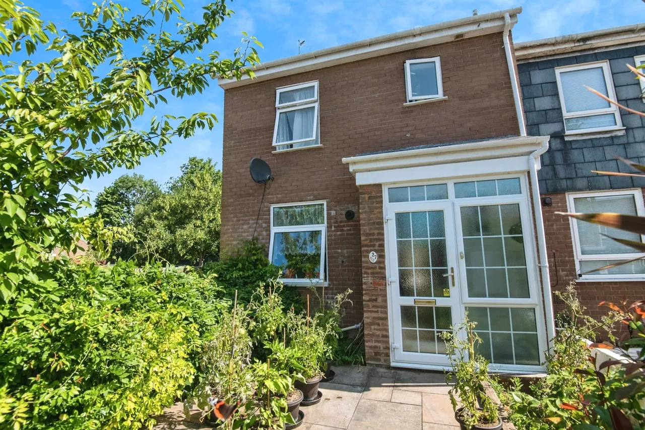 3 bed house for sale — Mortimer Court, Exeter