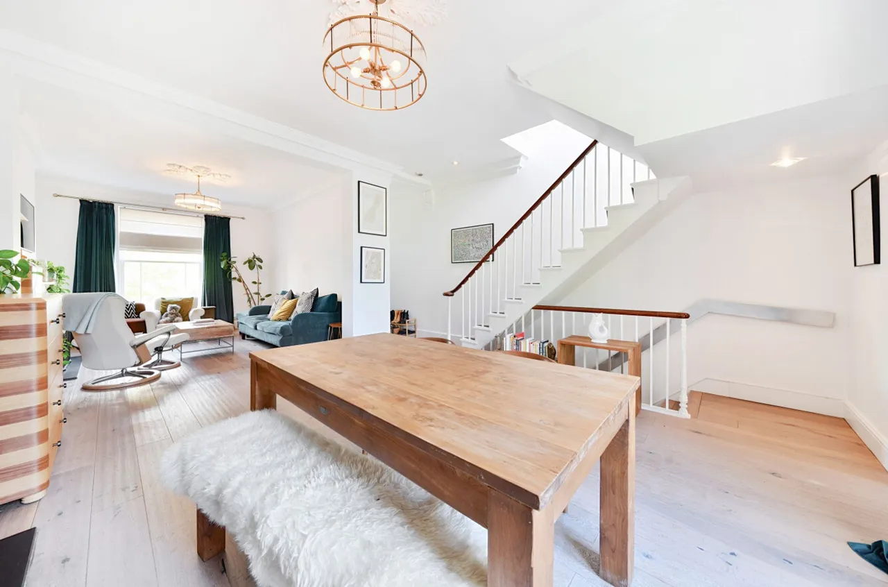 5 bed house for sale — Fentiman Road, London, London, SW8 1LH