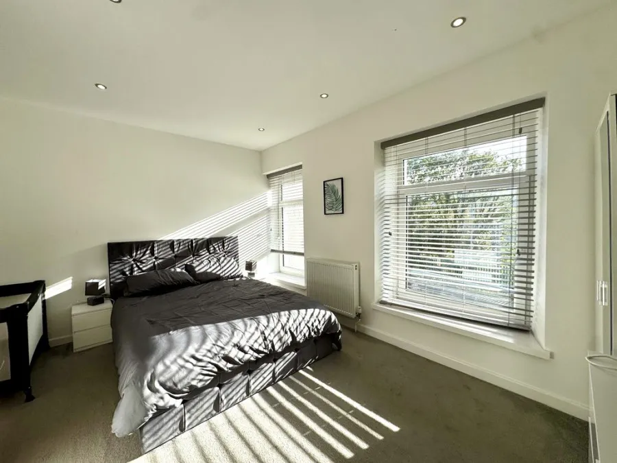 Willow Cottage, Troedyrhiw, CF48, photo 8