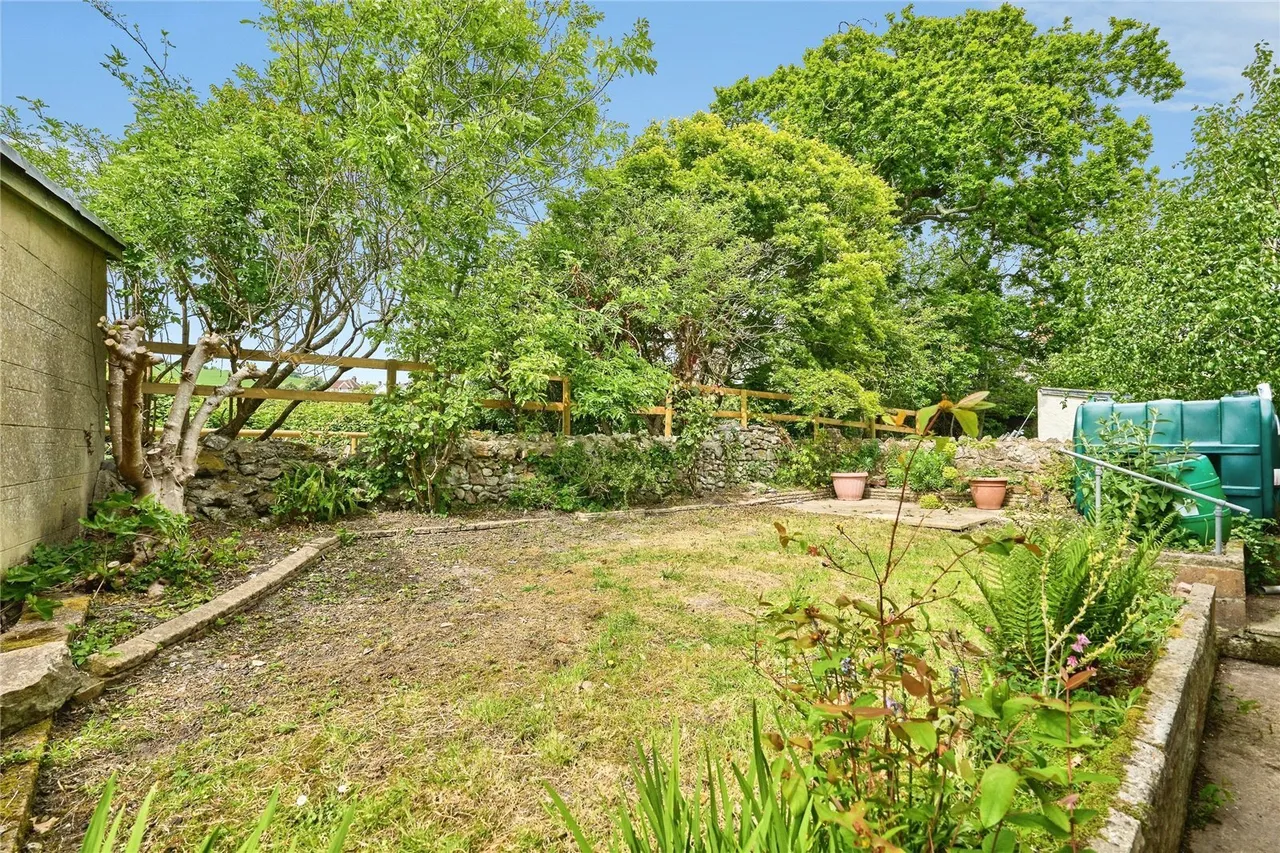 Church Street, Niton, PO38, photo 16