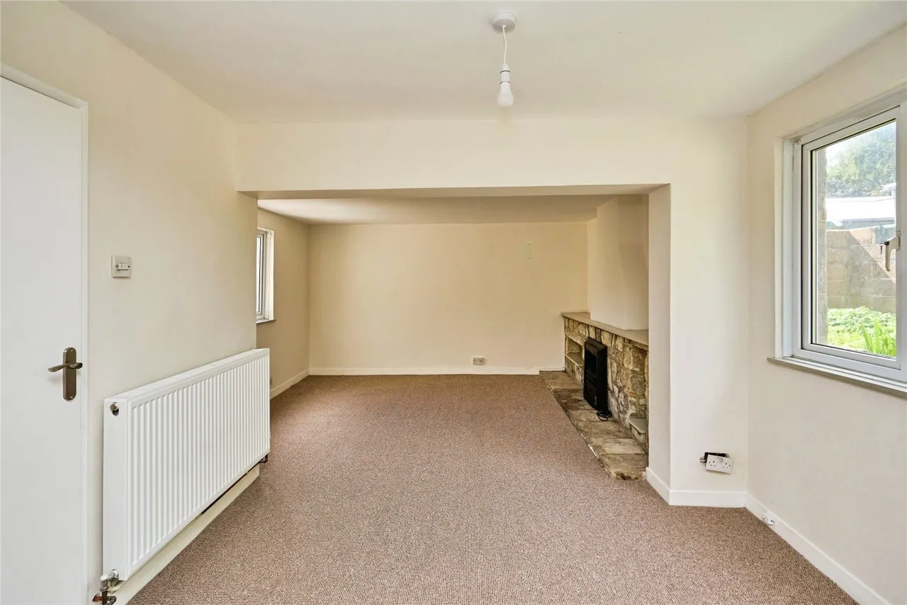 Church Street, Niton, PO38, photo 4
