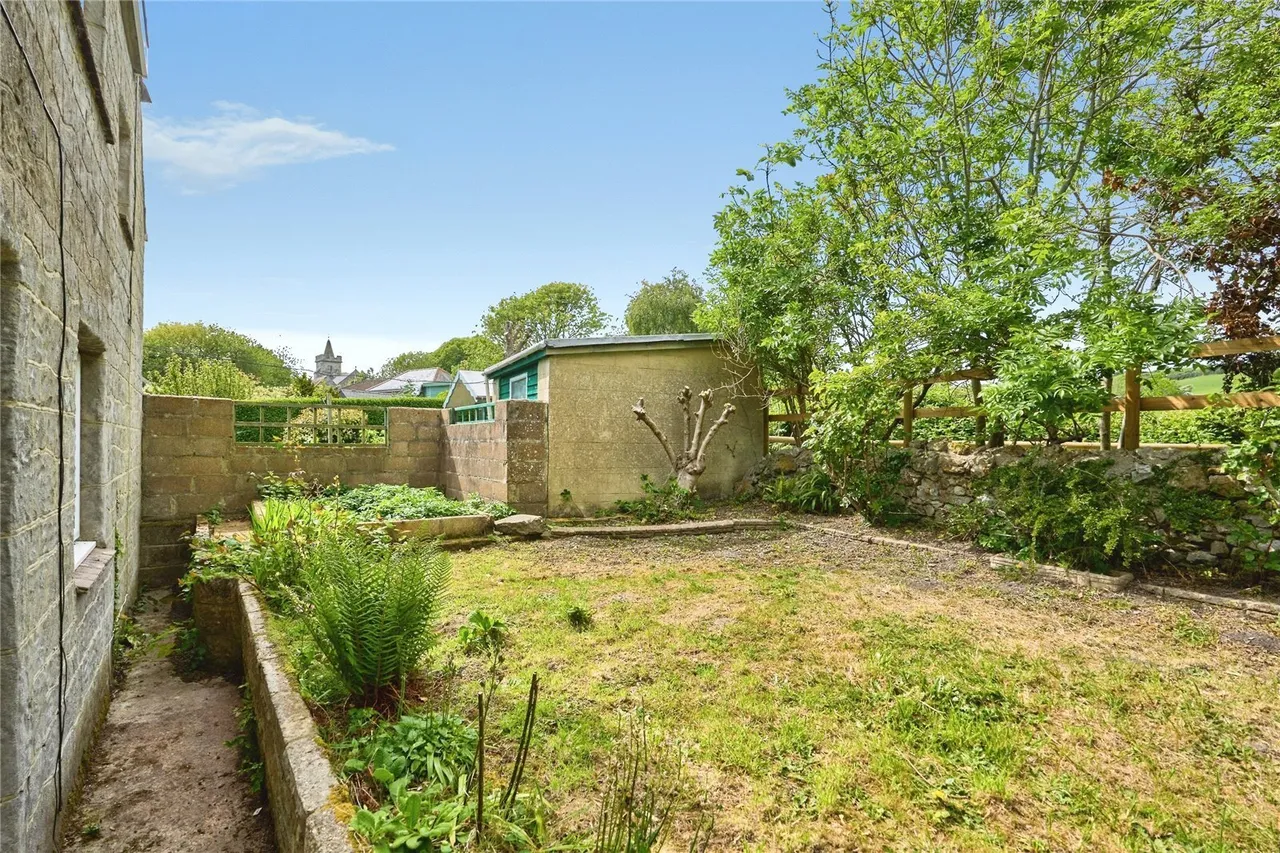 Church Street, Niton, PO38, photo 15