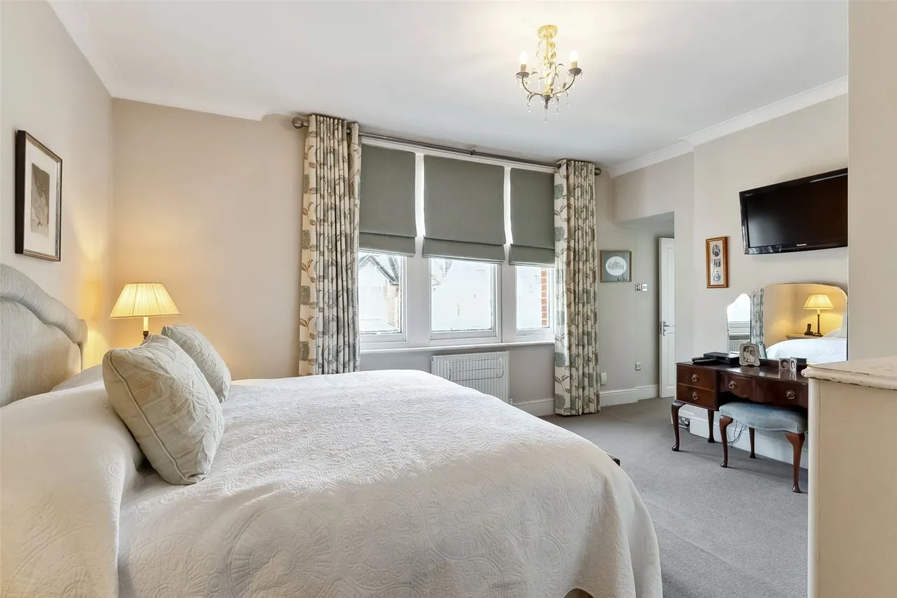 Belgrade Road, Hampton, TW12 2AZ, photo 15