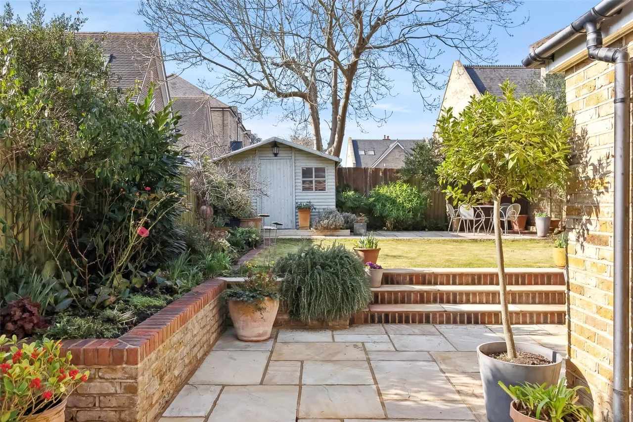 Belgrade Road, Hampton, TW12 2AZ, photo 20