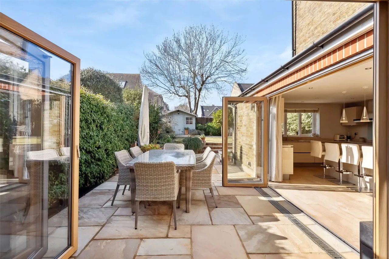 Belgrade Road, Hampton, TW12 2AZ, photo 19