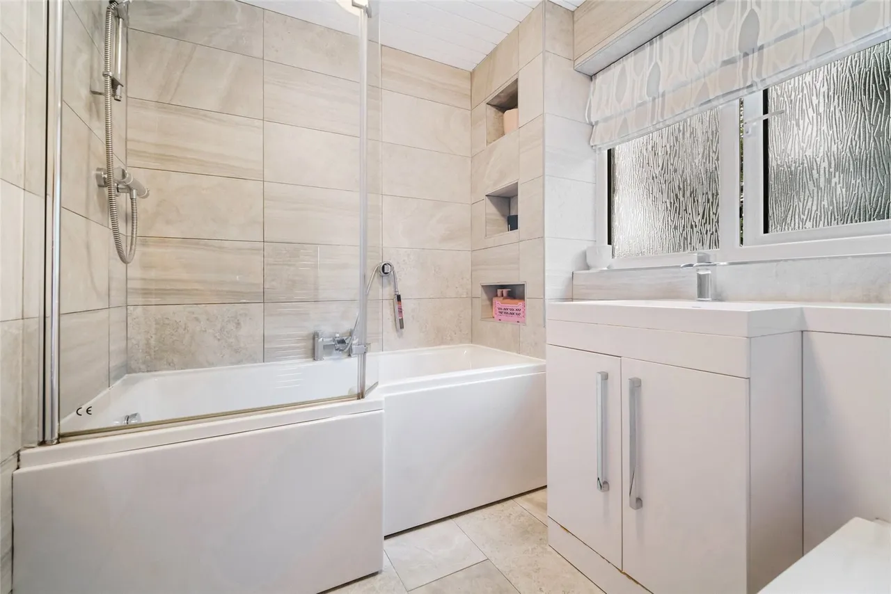 The Leys, Bishopbriggs, Glasgow, G64, photo 12