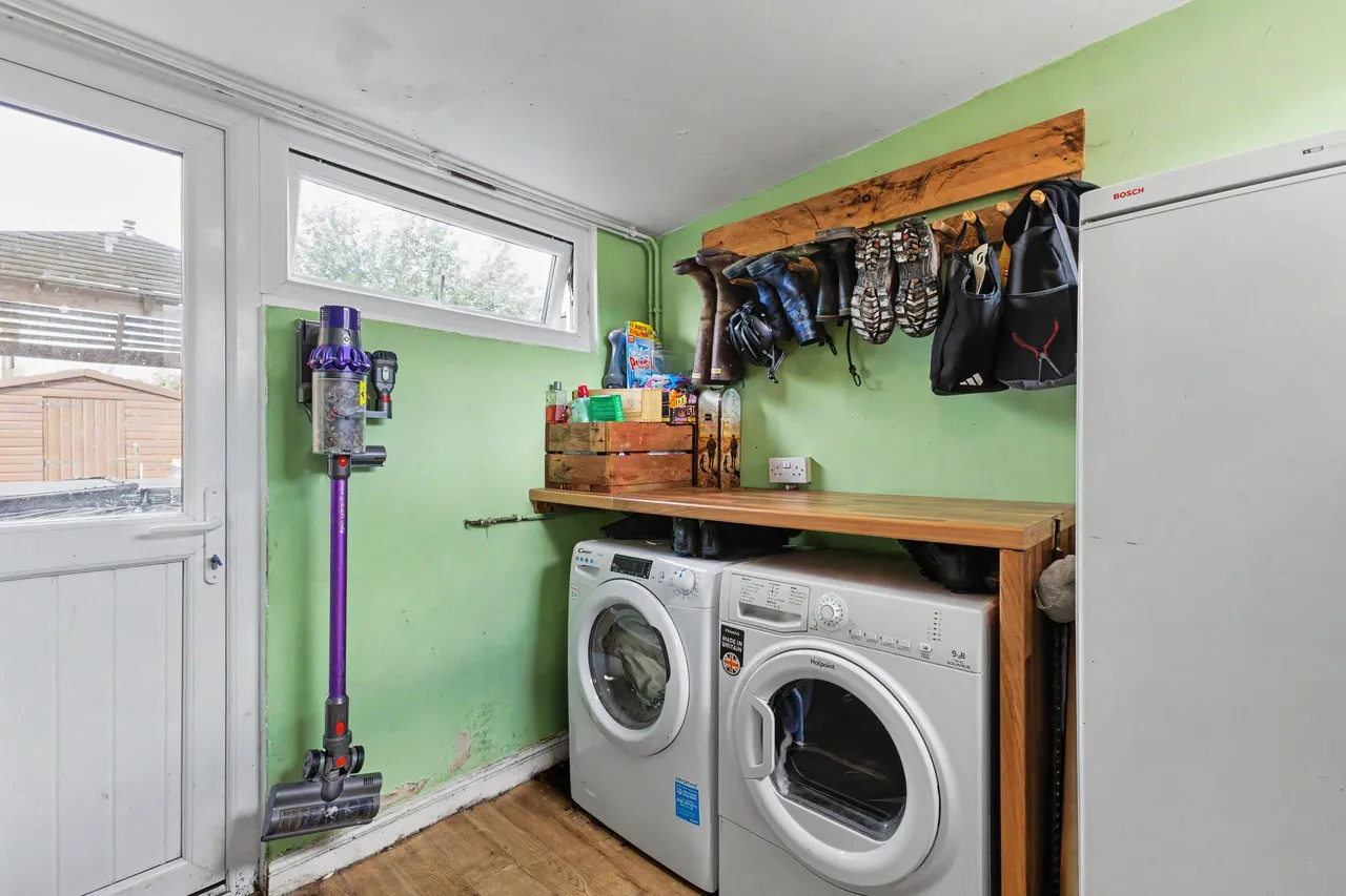 Meadow Road, South Littleton, WR11, photo 7