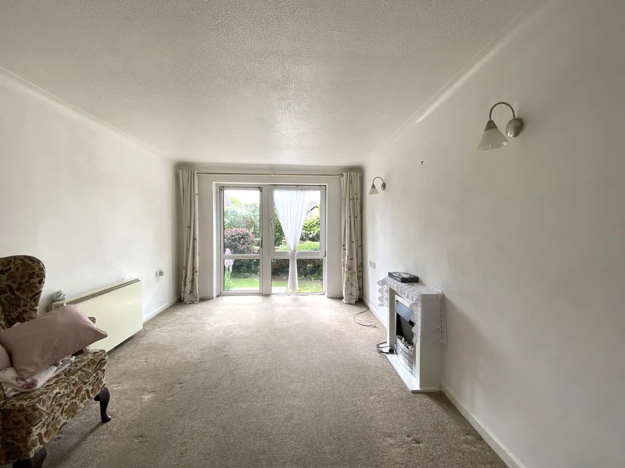 Church End Lane, Wickford, SS11, photo 2
