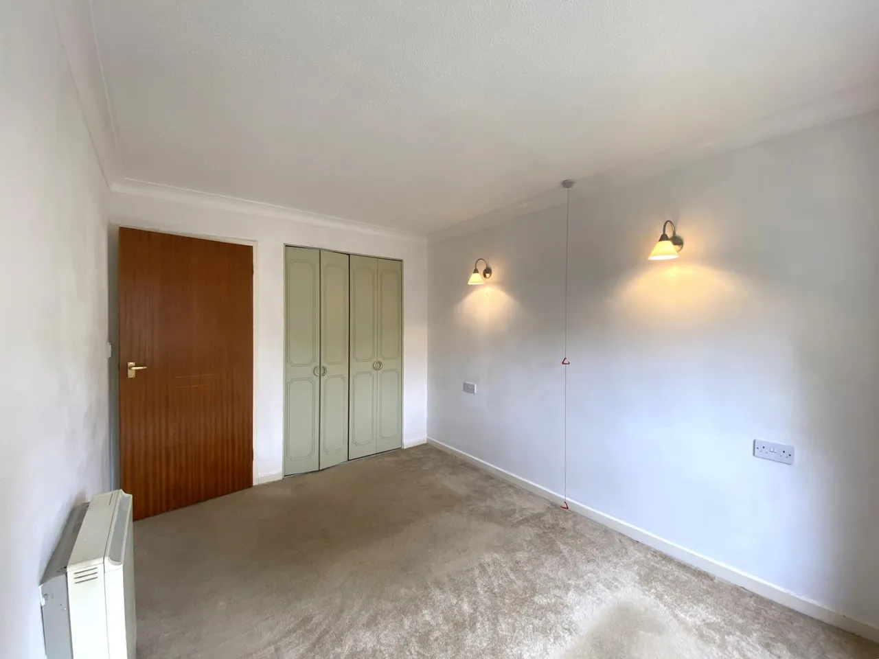 Church End Lane, Wickford, SS11, photo 6