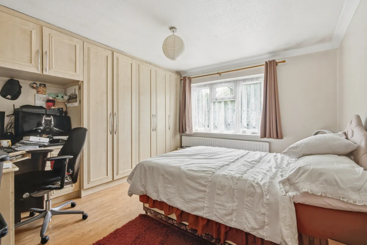 Thorney Lane South, Iver, SL0, photo 19