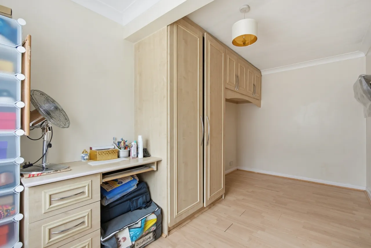 Thorney Lane South, Iver, SL0, photo 18