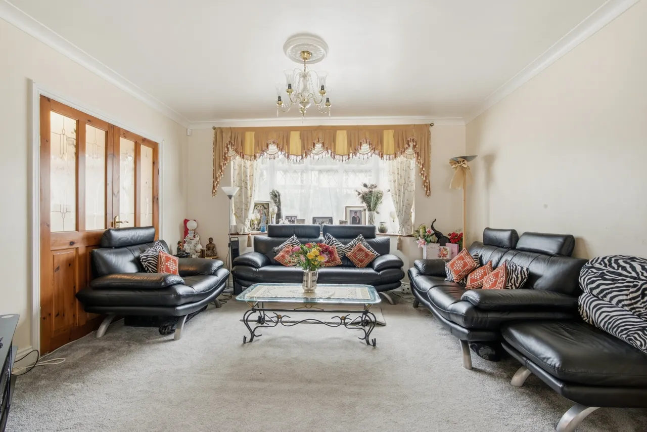 Thorney Lane South, Iver, SL0, photo 2