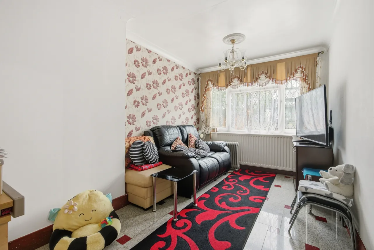 Thorney Lane South, Iver, SL0, photo 16