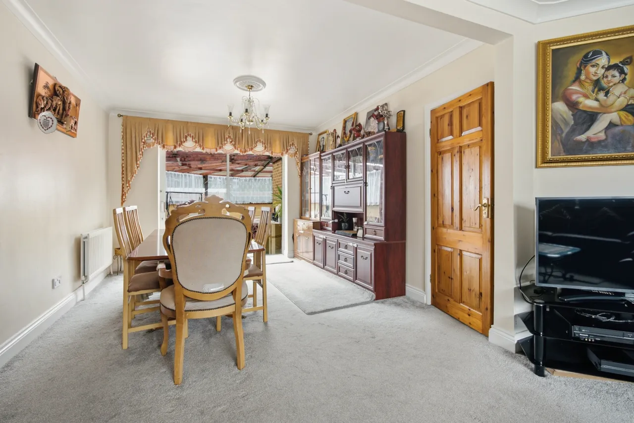 Thorney Lane South, Iver, SL0, photo 9