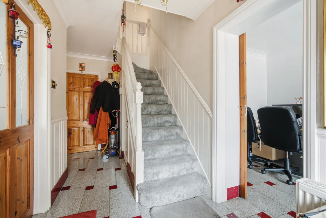 Thorney Lane South, Iver, SL0, photo 11