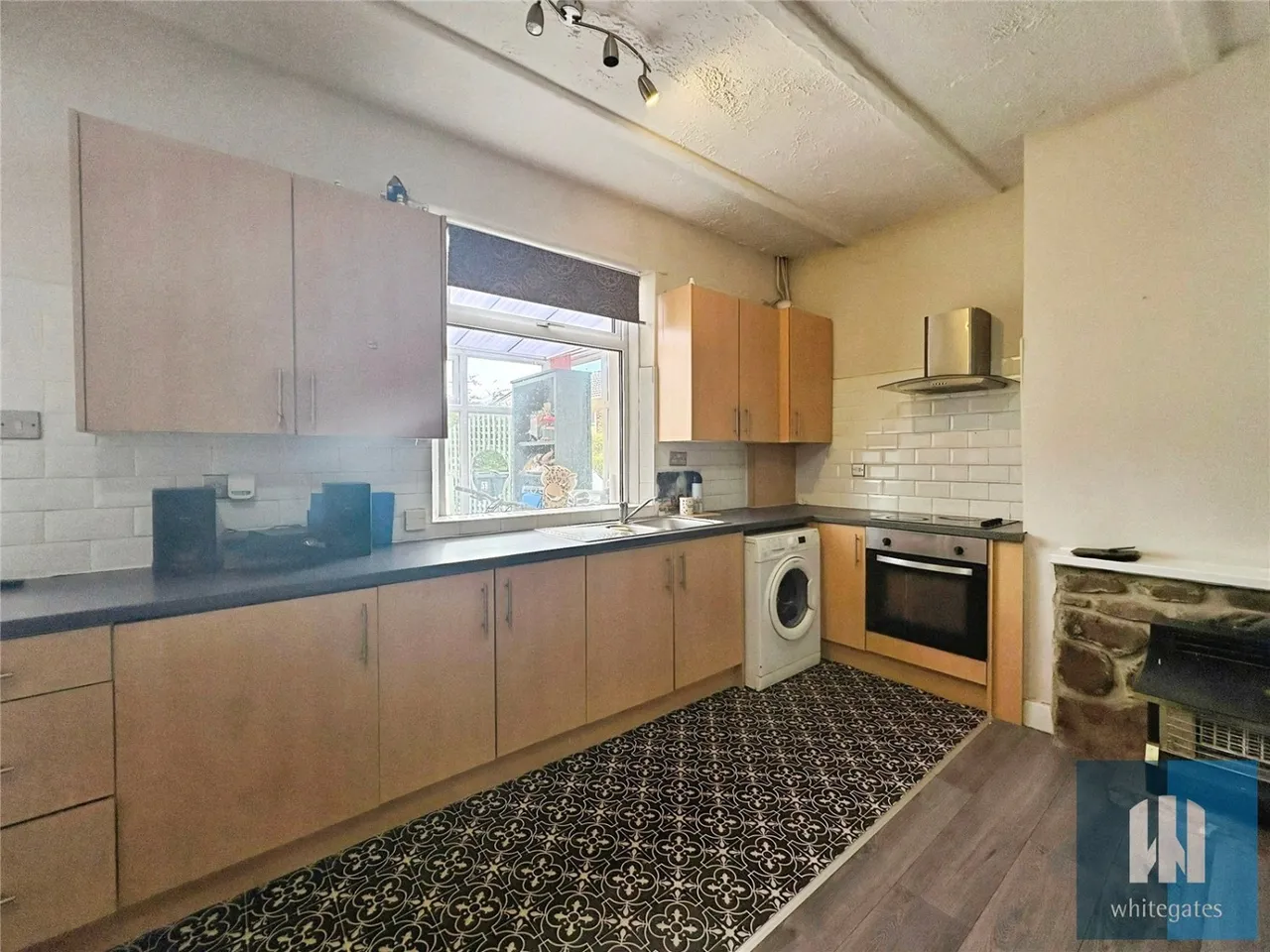 Shillbank Lane, Mirfield, WF14, photo 16