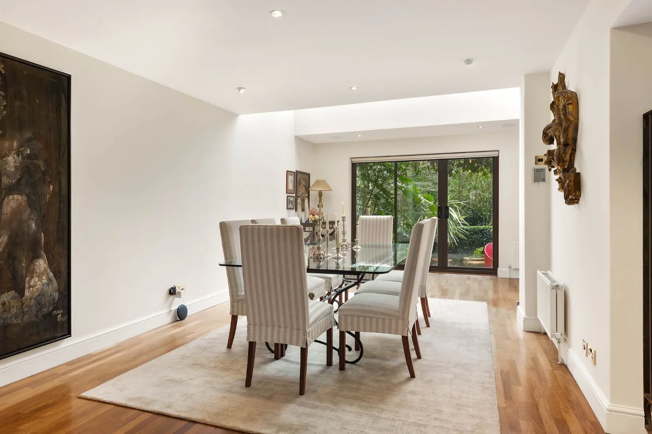 West Heath Gardens, Hampstead, NW3, photo 17