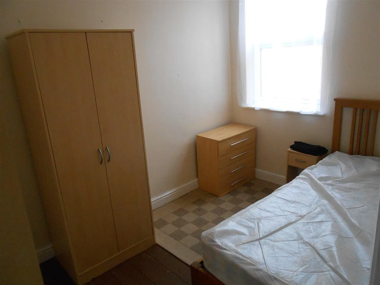 Newnham Road, Newark, NG24, photo 2