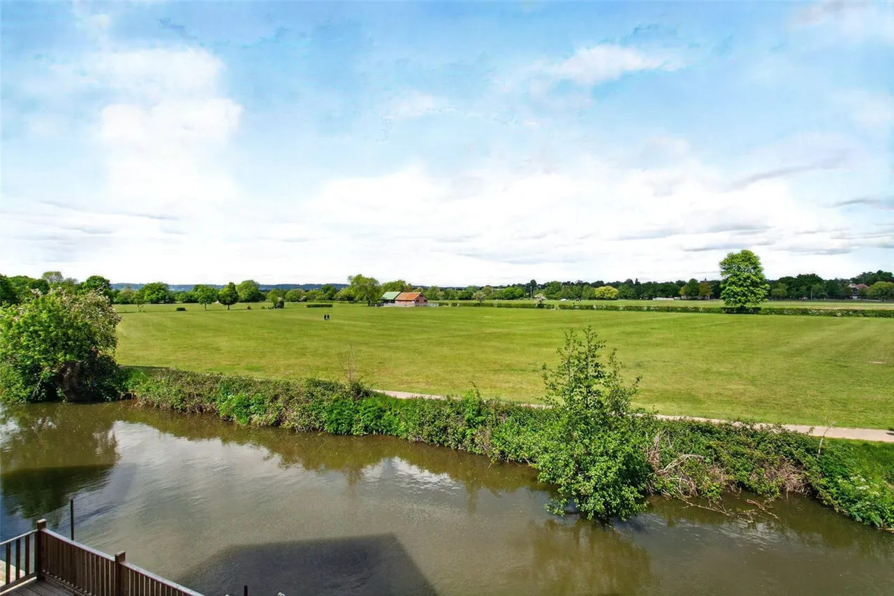 Barden Road, Tonbridge, TN9, photo 10