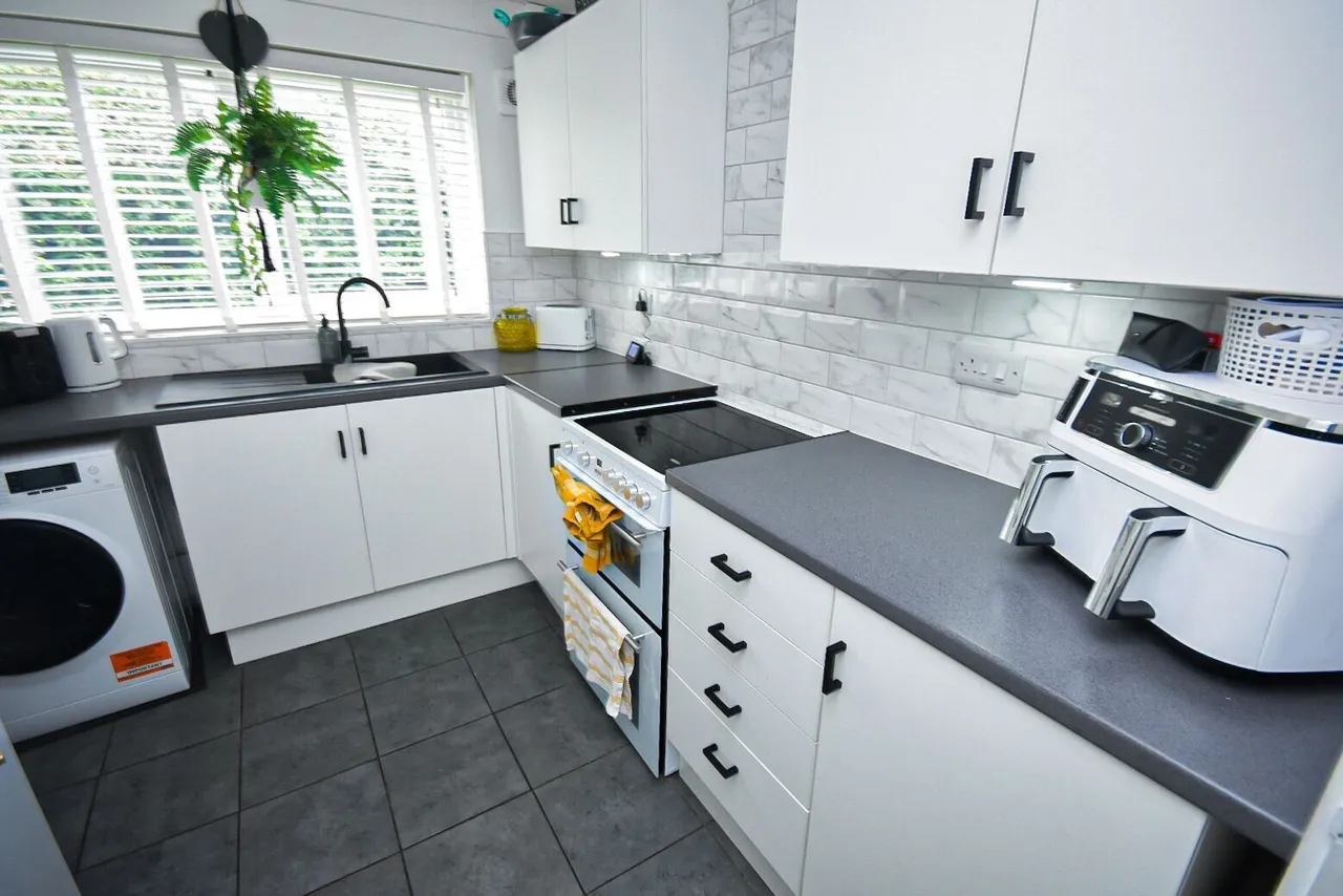 Welbeck Close, Eastbourne, photo 7