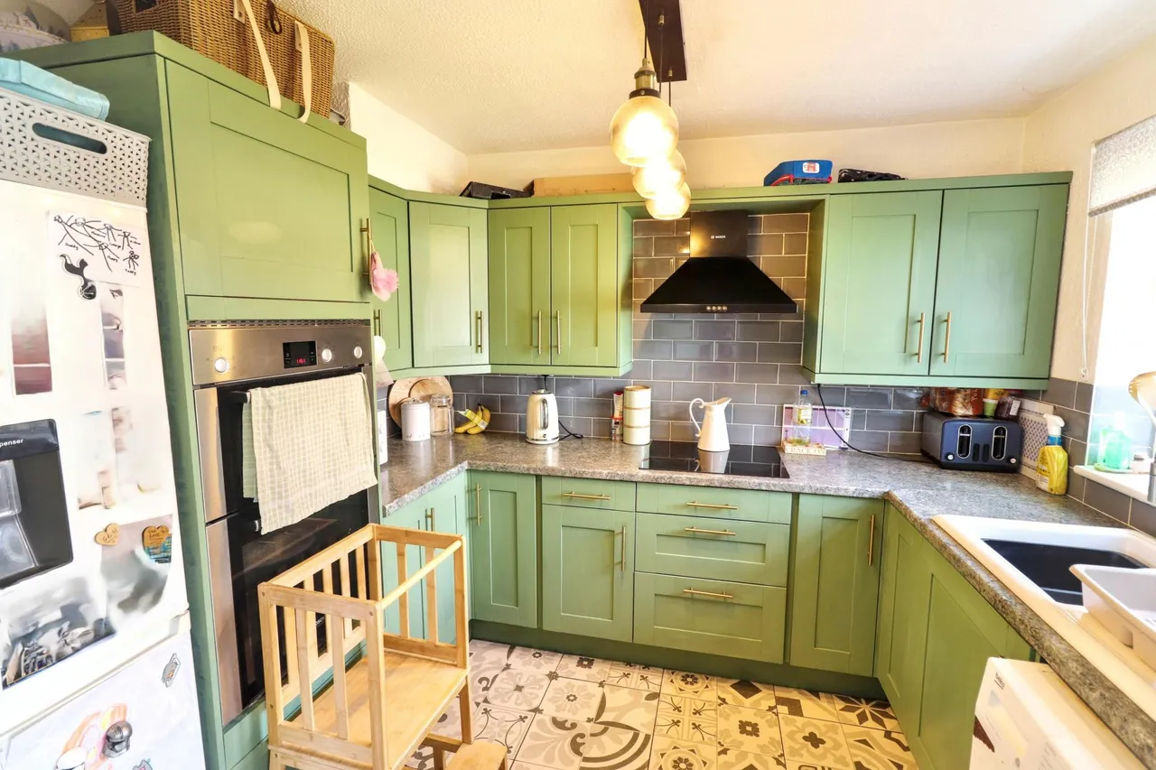 Ash Court, Donington, PE11, photo 4
