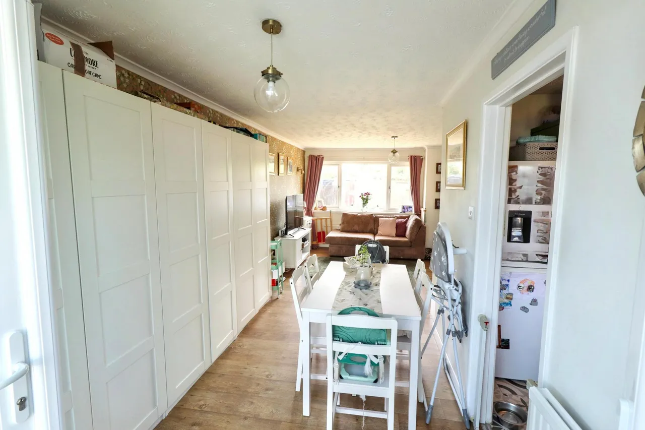 Ash Court, Donington, PE11, photo 3