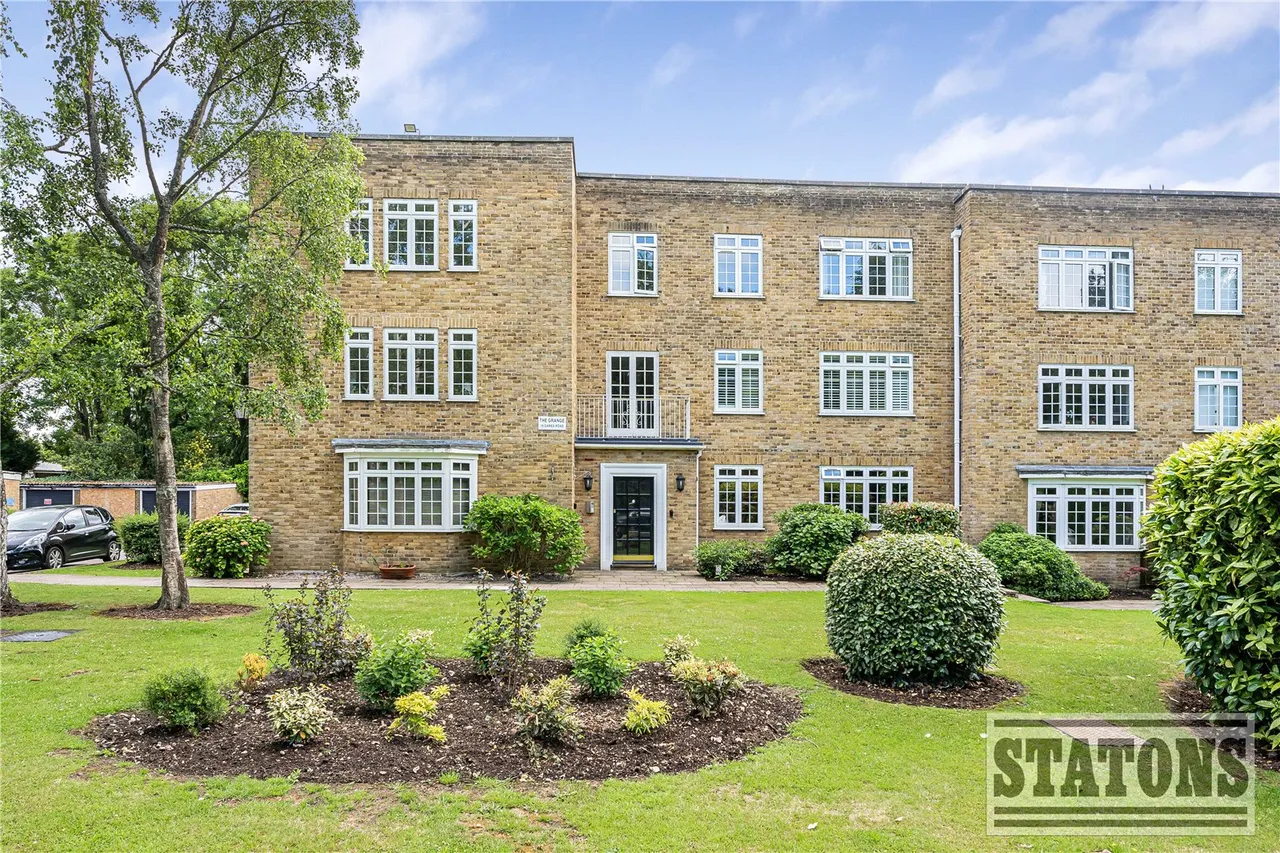 2 bed flat for sale — Games Road, Barnet, EN4 9HR
