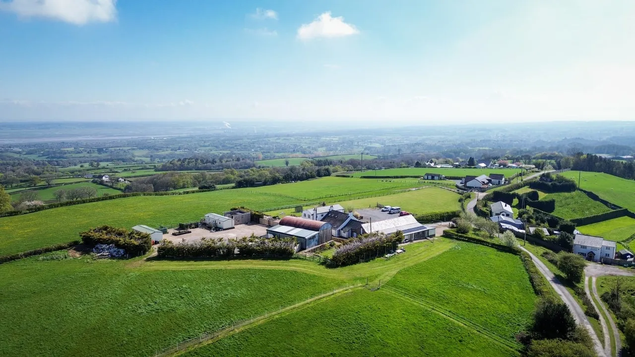 Pant Y Gof, Halkyn, Holywell, Flintshire, CH8 8DH, photo 42
