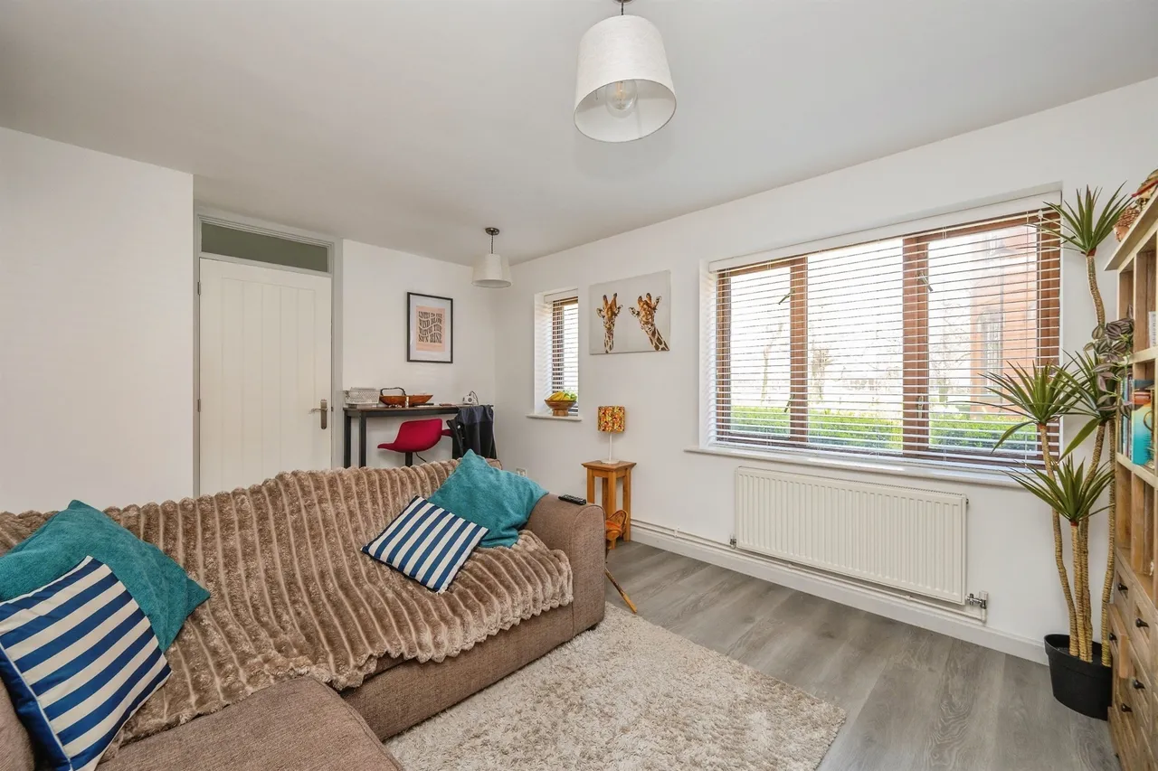 Etruria Gardens, Derby, DE1, photo 4