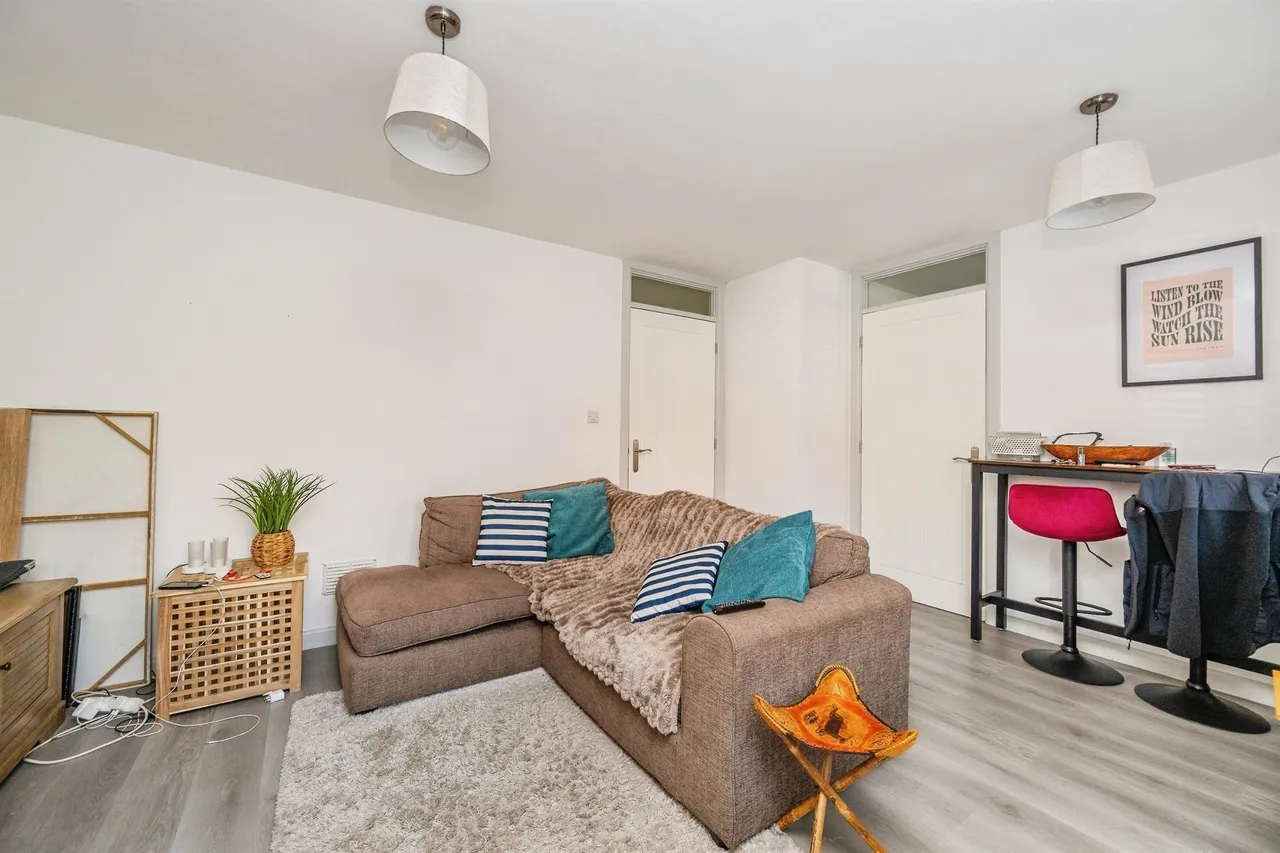 Etruria Gardens, Derby, DE1, photo 2